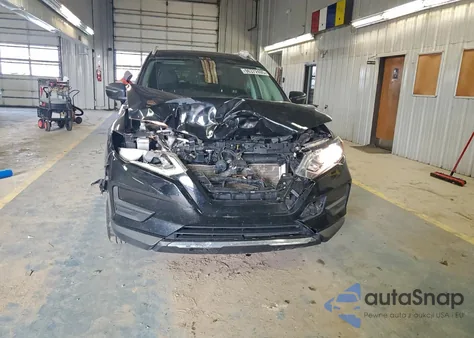 2019 Nissan Rogue S z USA, uszkodzony, nr VIN KNMAT2MV9KP532385